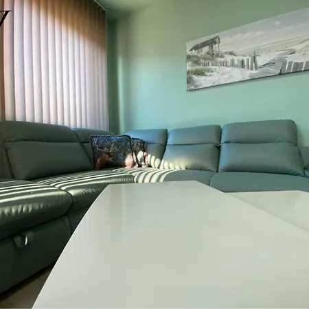 Nj Luxury And Apartamento Varna